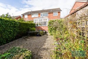 Photo 19- click for photo gallery